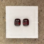 Spinel Pair 2.18 ct | Cushion | Burgundy Red  | Mogok, Burma (Myanmar) - Image 2