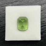 Peridot 24.80 ct | Cushion | Apple Green | Sapat Gali, Pakistan - Image 3