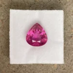 Rubellite 4.45 ct | Pear shape | Rasberry Red | Mavuco, Mosambique - Image 4